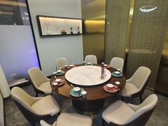 包厢-关里关外·鱼头泡饼(唐冶绿地汇店)