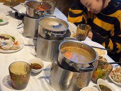 -领鲜活海鲜榴莲自助火锅(东门店)