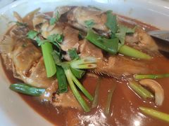 大连小船焖鱼-小船渔村•大连菜•大连焖鱼(明泽街店)