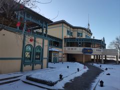 -铁路江上俱乐部