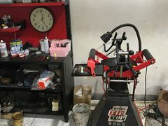 -家乐福南翔店停车场