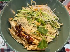 -鼓楼吃面·肉啃肉(南锣鼓巷店)