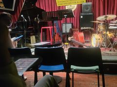 -东岸Cafe 爵士俱乐部