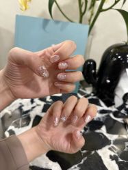 -月野兔日式美睫美甲