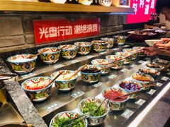 自助取餐区-老牌坊云南鱼豆花火锅(哈西万达店)