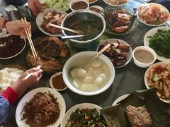 -岩保农家乐