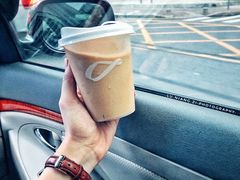 红豆沙拿铁-Line 咖啡(石厦花园店)