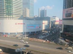 -万泊酒店(长沙五一广场国金中心店)