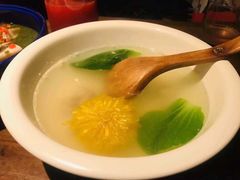 -胡桃里音乐餐厅(陶溪川店)(川湘赣菜·世界百大酒庄直供红酒·音乐表演)
