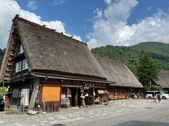 -白川乡与五箇山的合掌构造村落