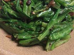 -爱啤精酿·民谣酒馆(滨江店)