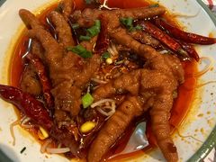-耙吉吉川味小酒馆(本地人回头店)