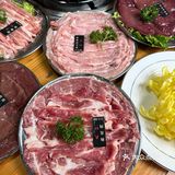 炸裂！昆明吃到的！吼吼吃…
