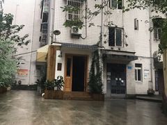 -懒鱼时光馆(沙坪坝店)