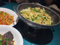 -呷湘厨·鱼汤捞饭·剁椒鱼头·辣椒炒肉(国家会展中心店)