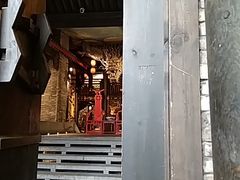 -小龙翻大江·小龙坎臻选店(太古里店)