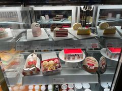 面包甜点陈列柜-Tims天好咖啡·贝果(雁展路万象天地店)