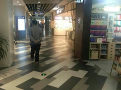 -百联临沂购物中心(临沂路店)