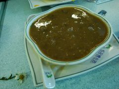 绿豆沙与飞鹅山之花-松记糖水店(铜锣湾分店)