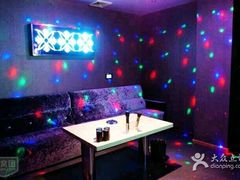 -米悦量贩式KTV(悦海新天地店)