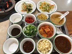 -朝伟清真铜瓢牛肉馆(三十年老·店)
