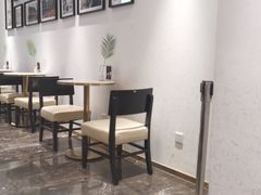 大堂-GODIVA(王府井apm店)
