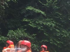 -碧水峡漂流
