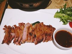 炭烧猪颈肉-渔太泰漓江小馆·广西融合菜(西街店)