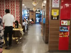 大堂-麦当劳(田林好又多店)