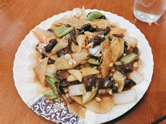 山真蘑炒土豆片-河鱼鲜特色农家院