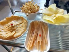 -三只耳冷锅鱼火锅(玉林店)