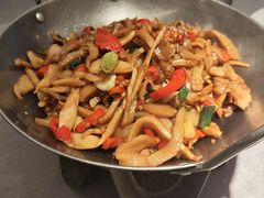 -章吴记喜瑞餐厅(东东城店)