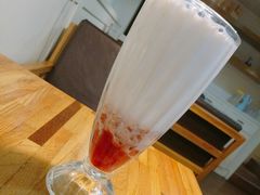 草莓牛奶-鲜果搭(联合广场店)