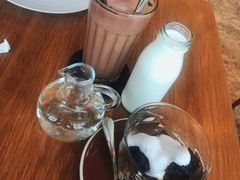 冰咖啡-ROAST coffee & eatery