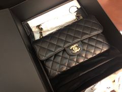 -CHANEL(恒隆广场店)