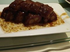 -幸福绿洲美食广场