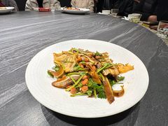 -梁家大院•农家菜(昆山会展中心店)