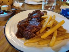 -羽深肉铺 Steak & Wine