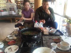 -蘑统田下·野生菌火锅