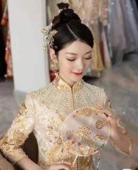 -莫小姐婚纱