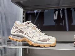 -SALOMON萨洛蒙(长沙国金街店)