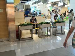 用餐区-DQ·蛋糕·冰淇淋(金桥店)