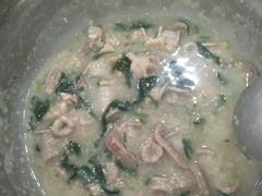 -标记美食新鲜猪杂(兴南大道店)