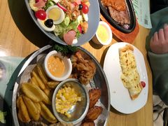 -菲滋意式休闲餐厅(北仑银泰城店)