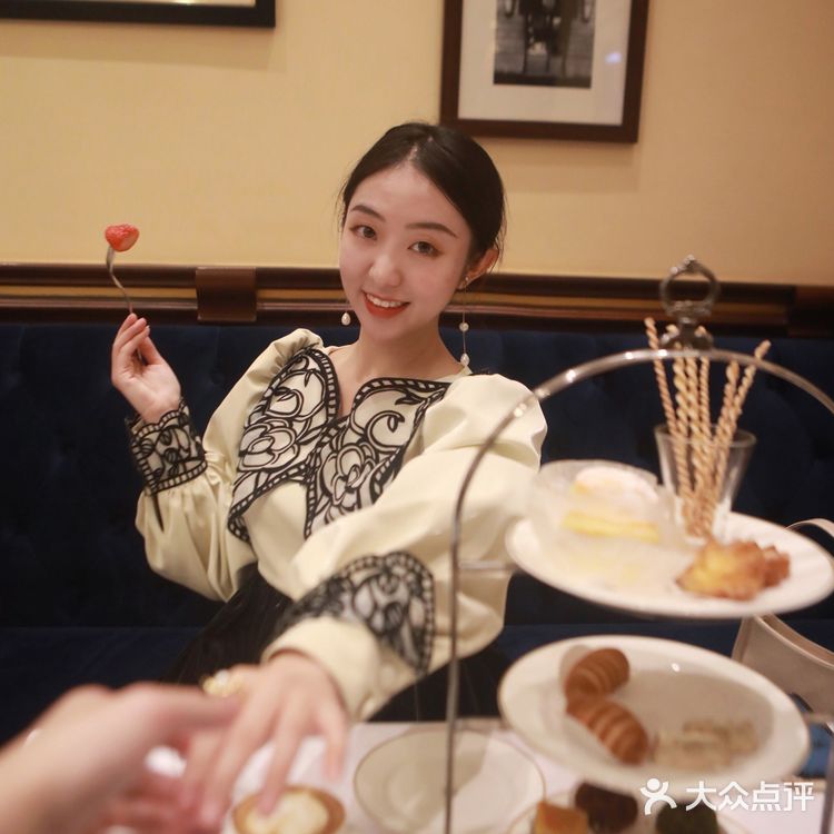 甜品界爱马仕来杭州啦！百年意式下午茶🍰