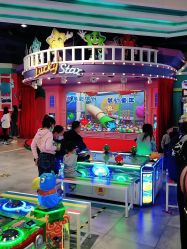-LuckyStar幸运星家庭娱乐中心(东莞国贸店)