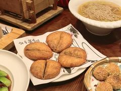 -唐山宴百姓府邸院落中餐