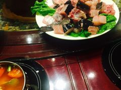 -亮欢寨酸汤鱼(沙冲路店)