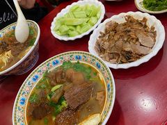 -金杨拉面王小吃面馆·牛三宝面·红烧牛肉粉