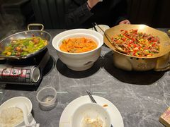 凤爪肉蟹煲-炊烟小炒黄牛肉(浦东世纪汇店)